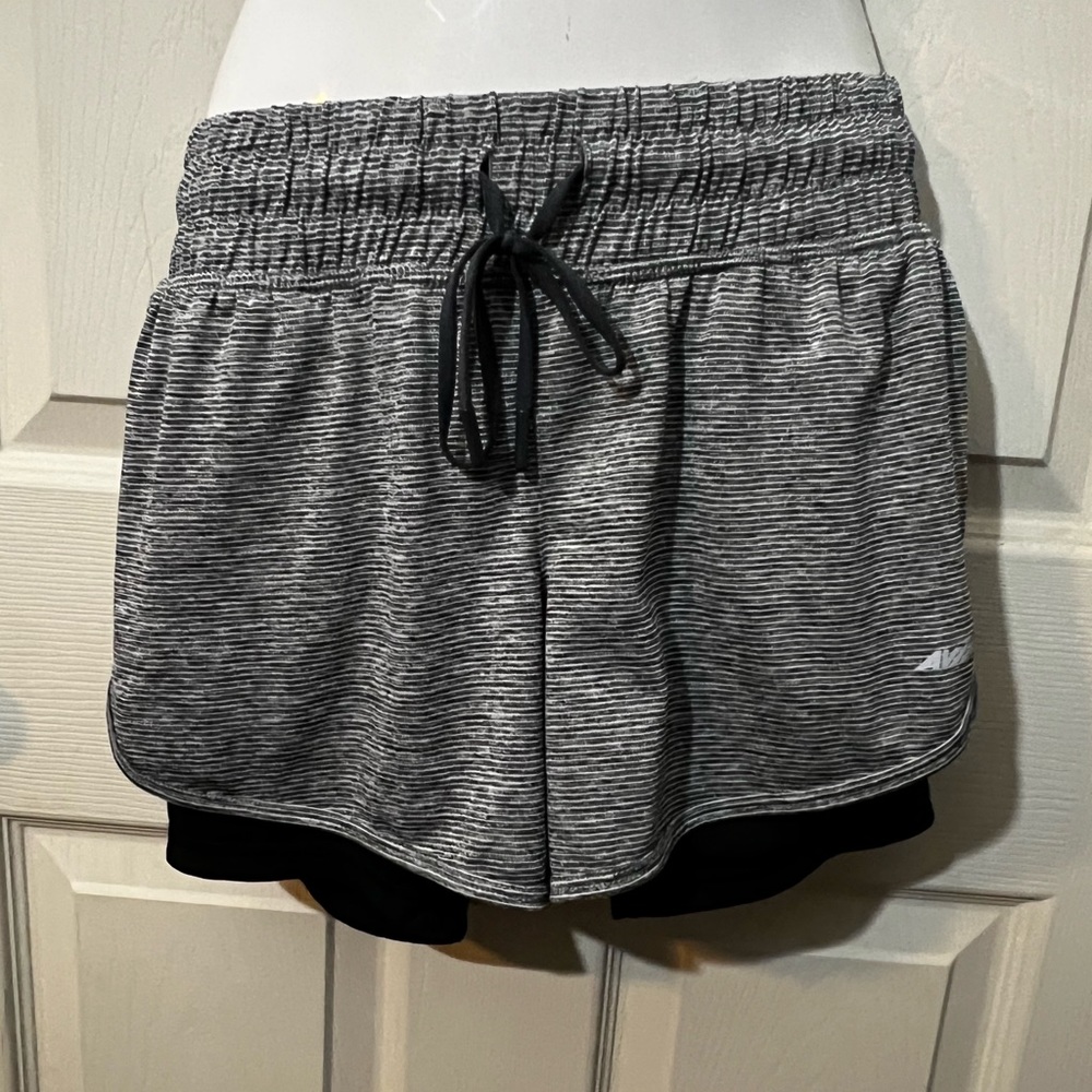 Avia bike shorts size M
